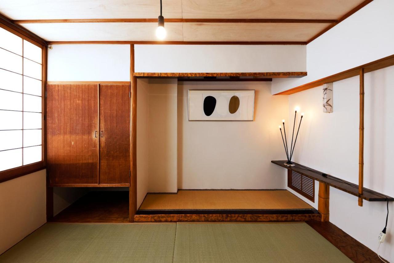Fon-Su Bed&Breakfast Osaka Buitenkant foto