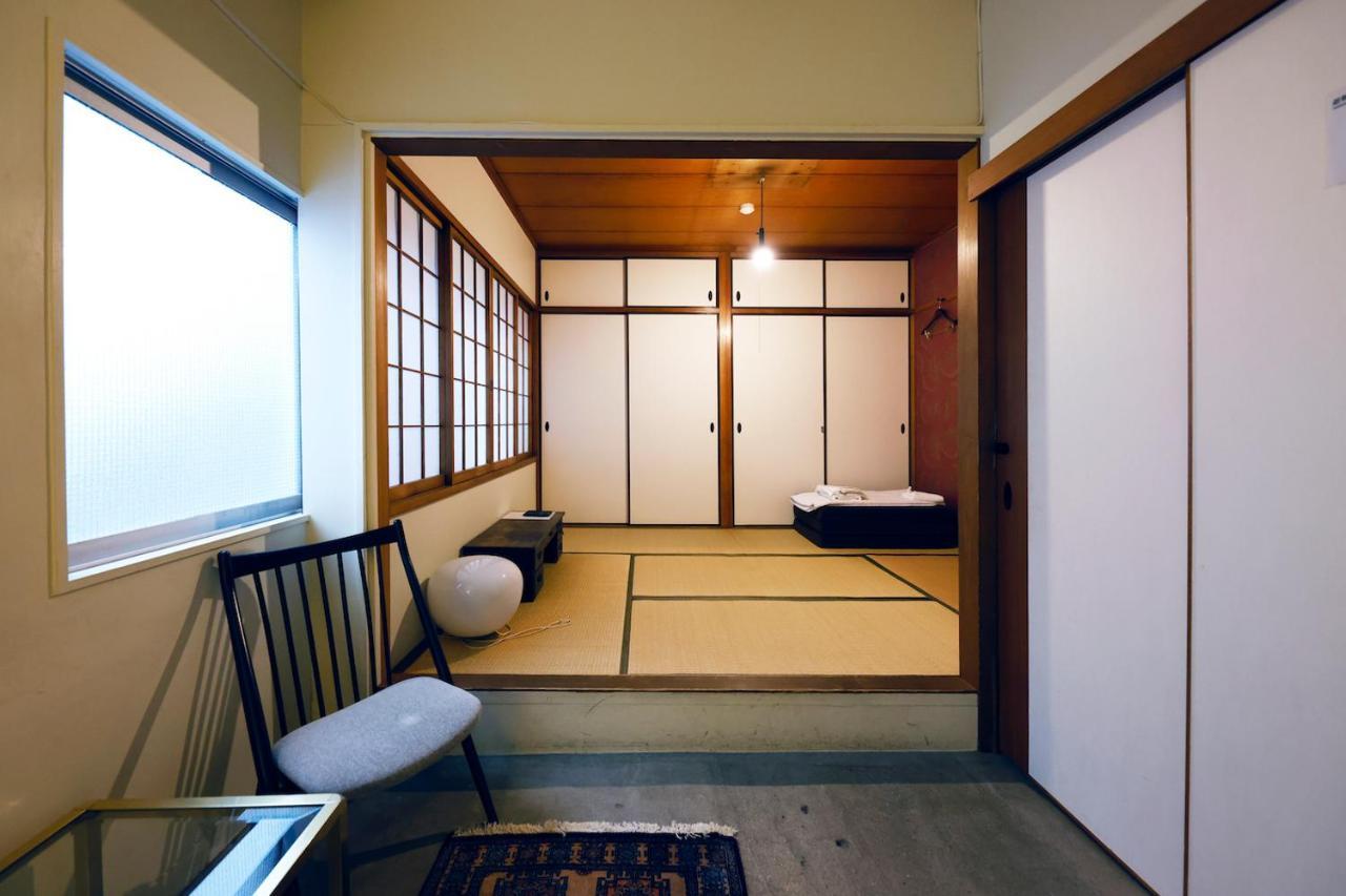 Fon-Su Bed&Breakfast Osaka Buitenkant foto