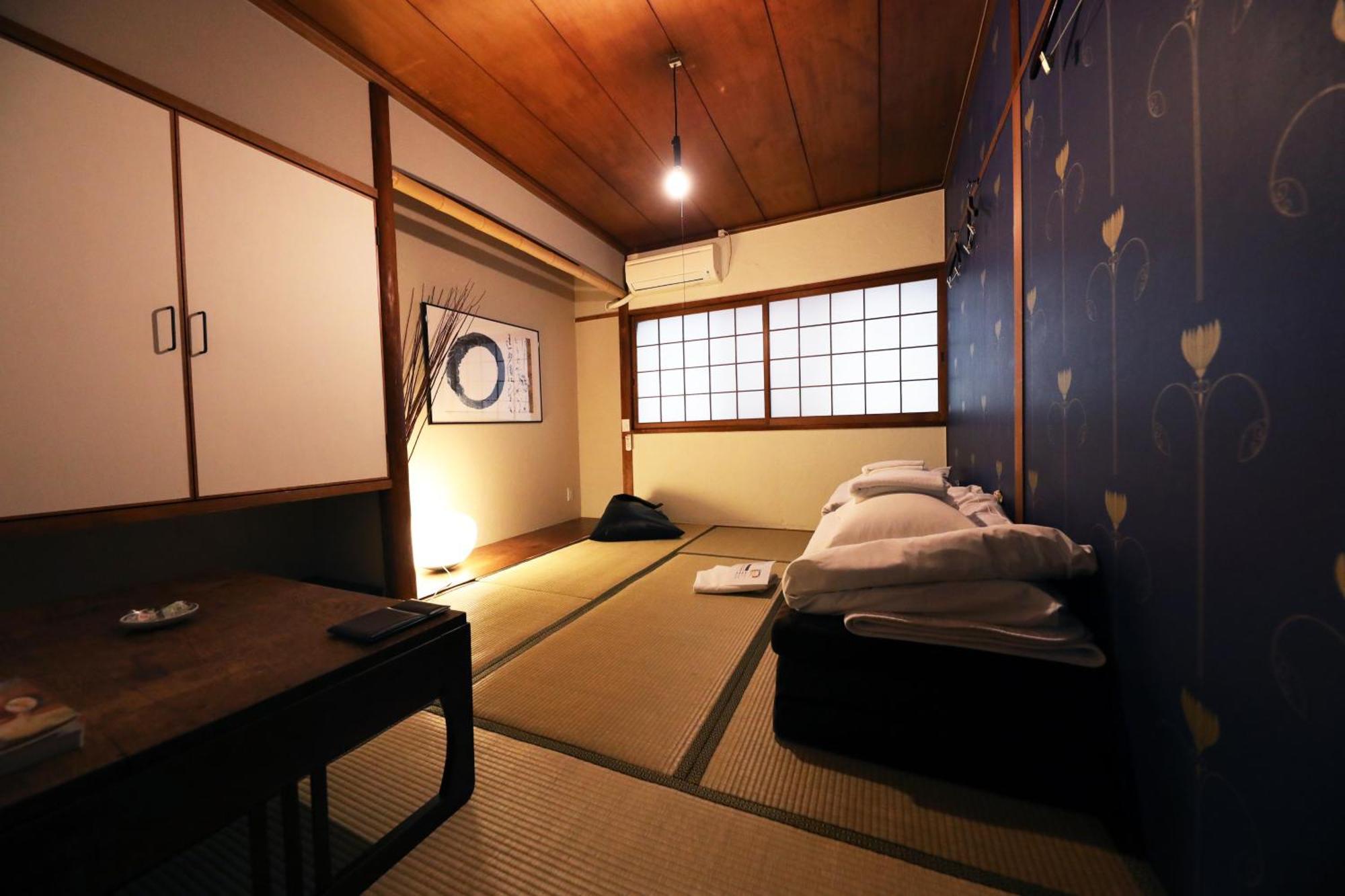 Fon-Su Bed&Breakfast Osaka Buitenkant foto